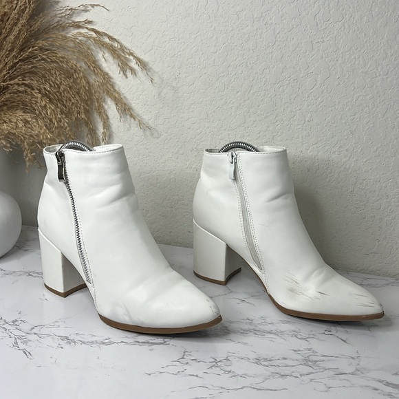 Shein Women Minimalist Side Zipper Chunky Heeled Classic Boot Size 8 - Picture 10 of 10